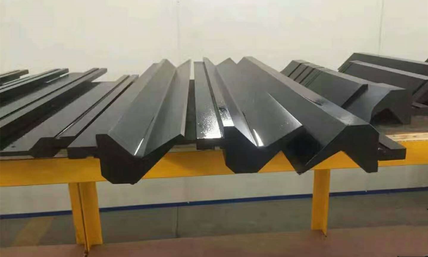 模具(jù)